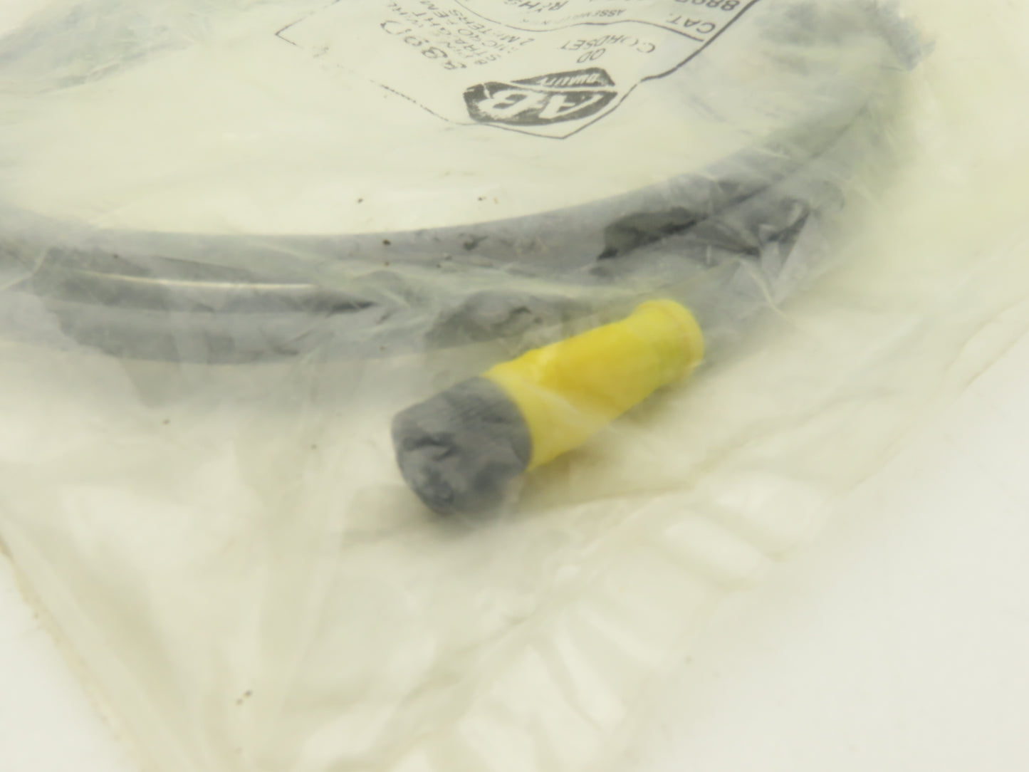 Allen Bradley 889D-F8AB-2 QD Cordset 8-Pin 8-Wire Cable 2M Ser A Gray  Lot of 2