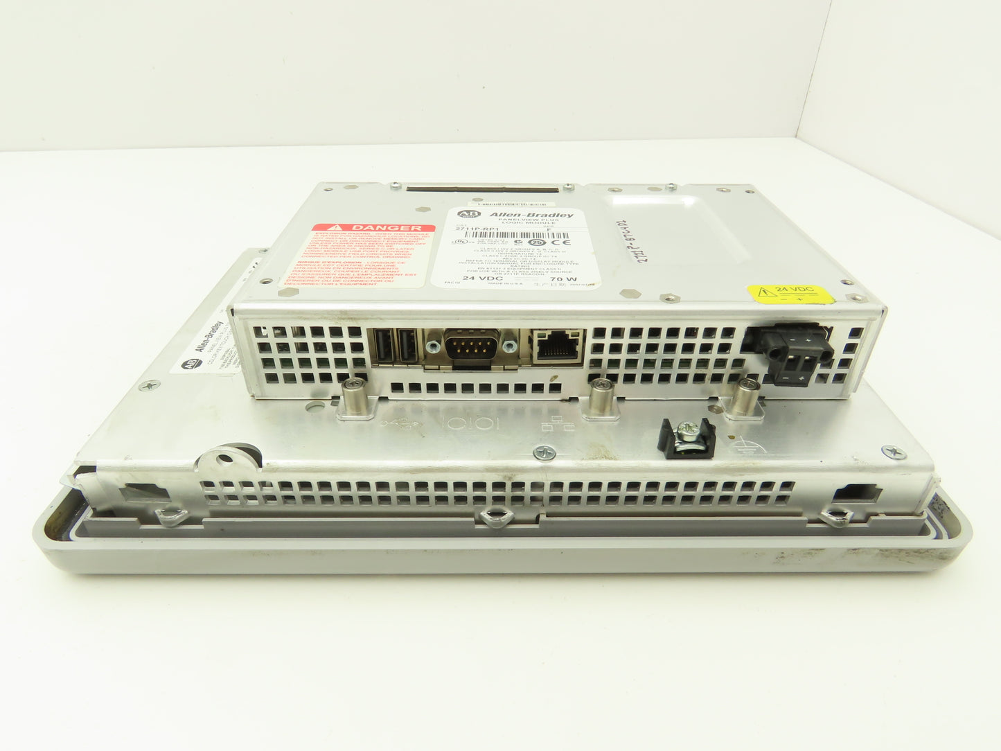 Allen Bradley 2711P-B7C4D1 HMI PanelView Plus 700 Operator Interface 2711P-RP1