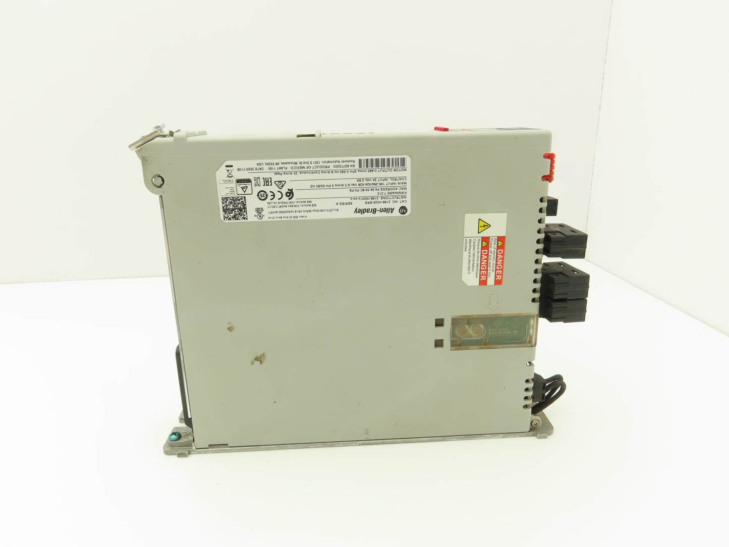 Allen Bradley 2198-H025-ERS Kinetix 5500 Servo Drive 20A Ser A Firmware 7.012