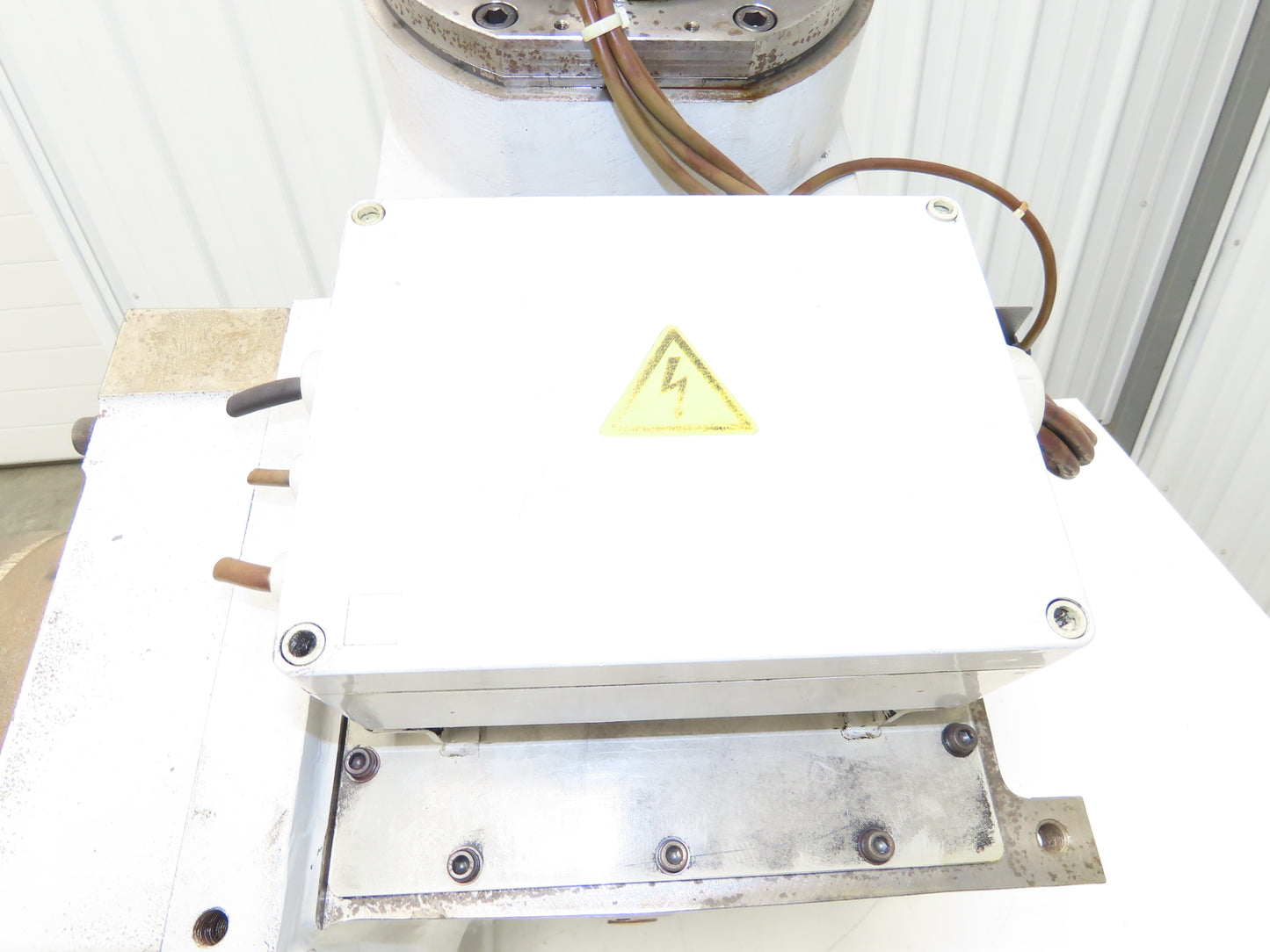 Mori Seiki SH630 Milling Machine Gearbox Top Mount 220V 3Ph 0.75kw Limit Switch