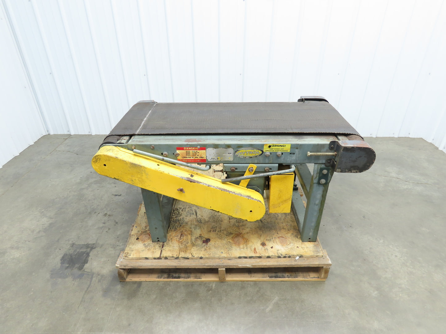 Hytrol 22"x 47" Slider Bed Conveyor 17"Belt 1/3Hp 3PH Belt/Chain Drive 65FPM