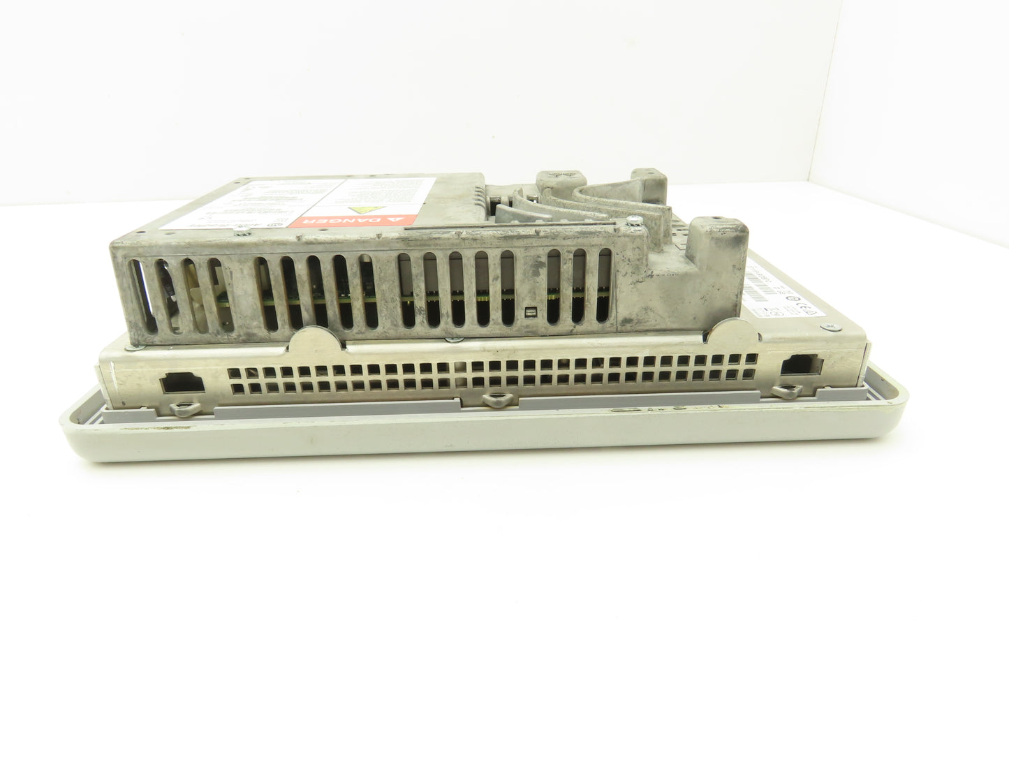 Allen Bradley 2711P-B7C4A8 PanelView Plus 700 Graphic Touch Terminal 2711P-RDB7C