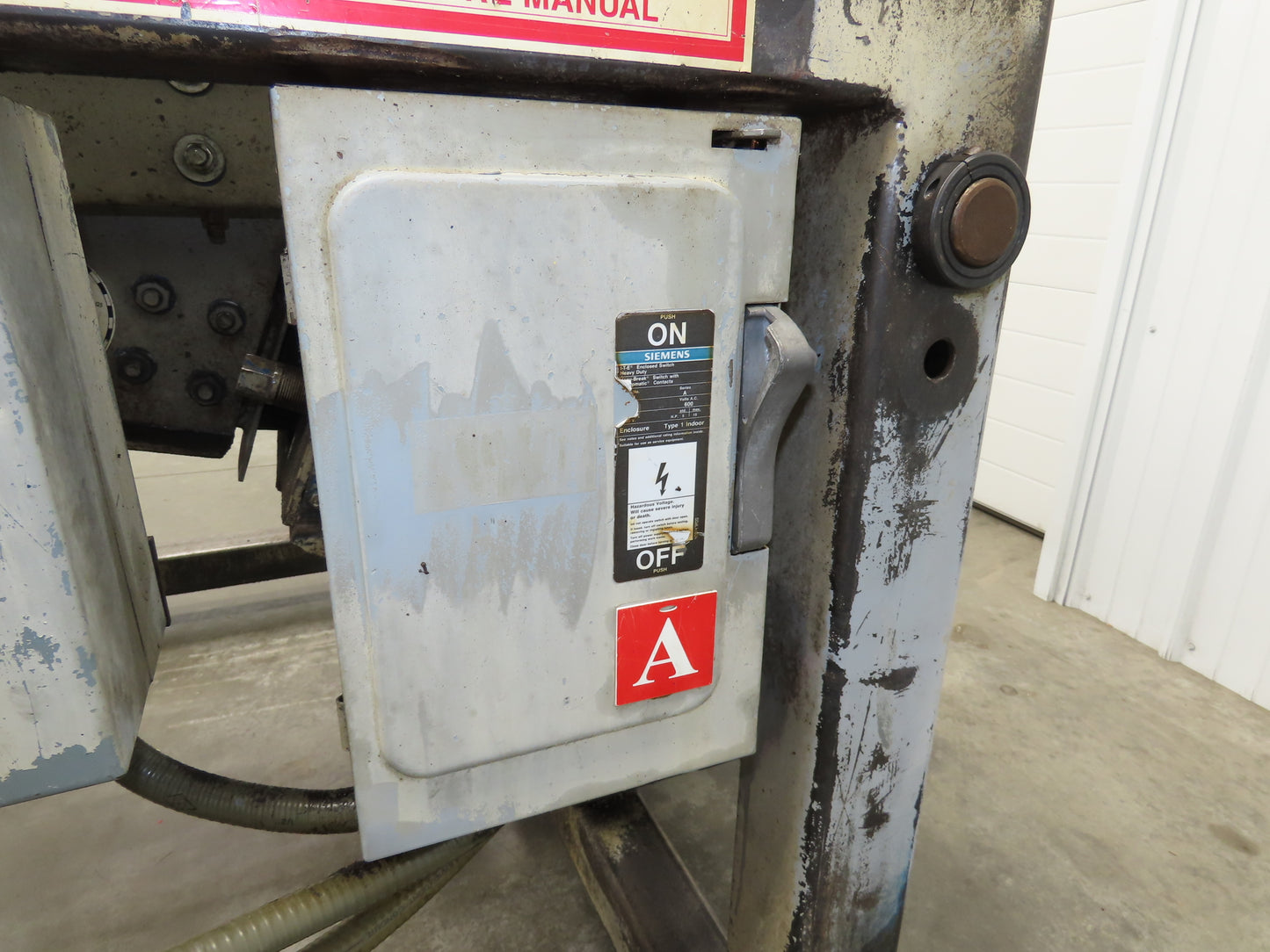 Jeffrey Indresco Model 100 HP Vibratory Feeder Magnetic Drive 480V 10A 1Ph