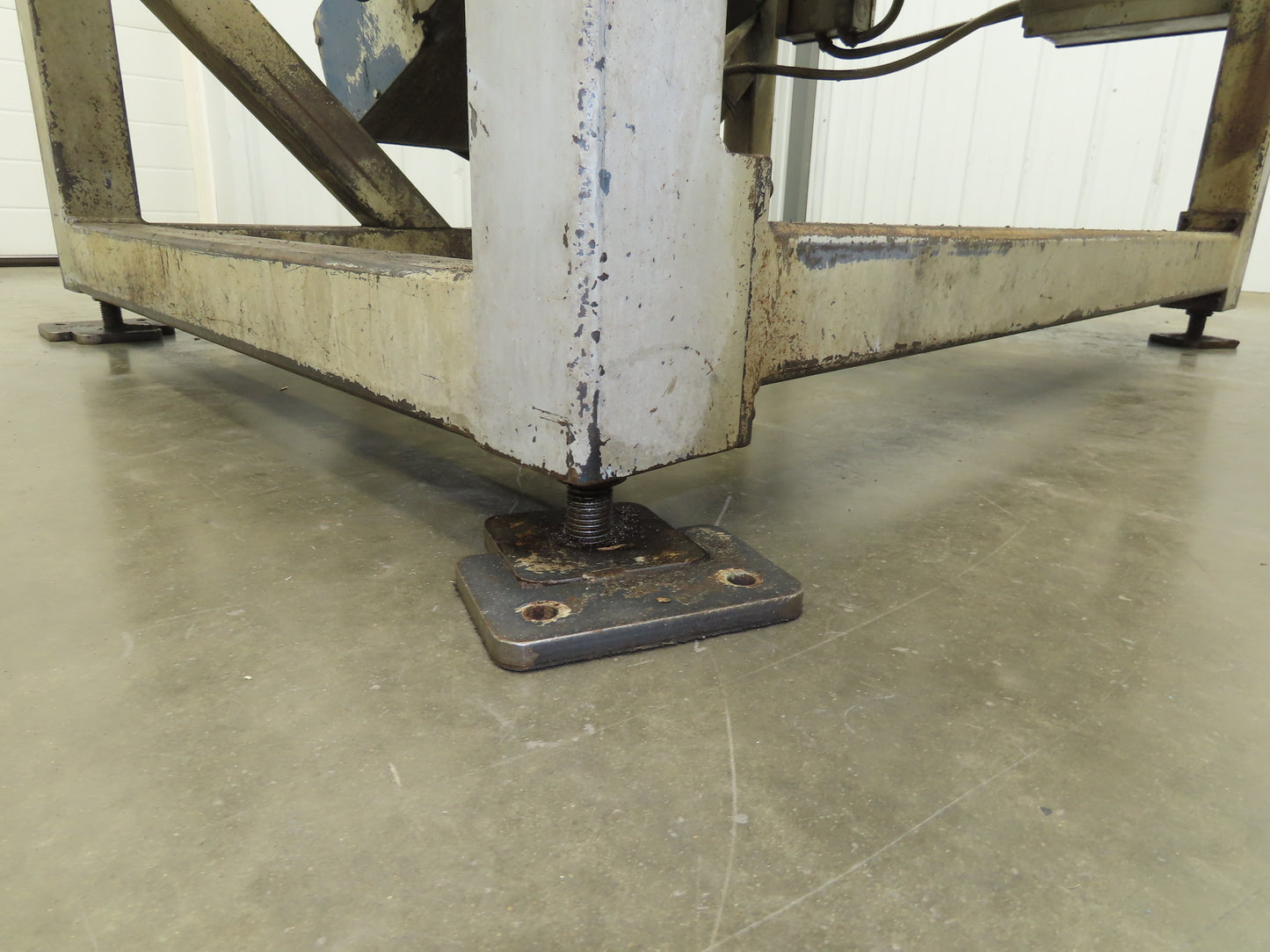 Jeffrey Indresco Model 100 HP Vibratory Feeder Magnetic Drive 480V 10A 1Ph