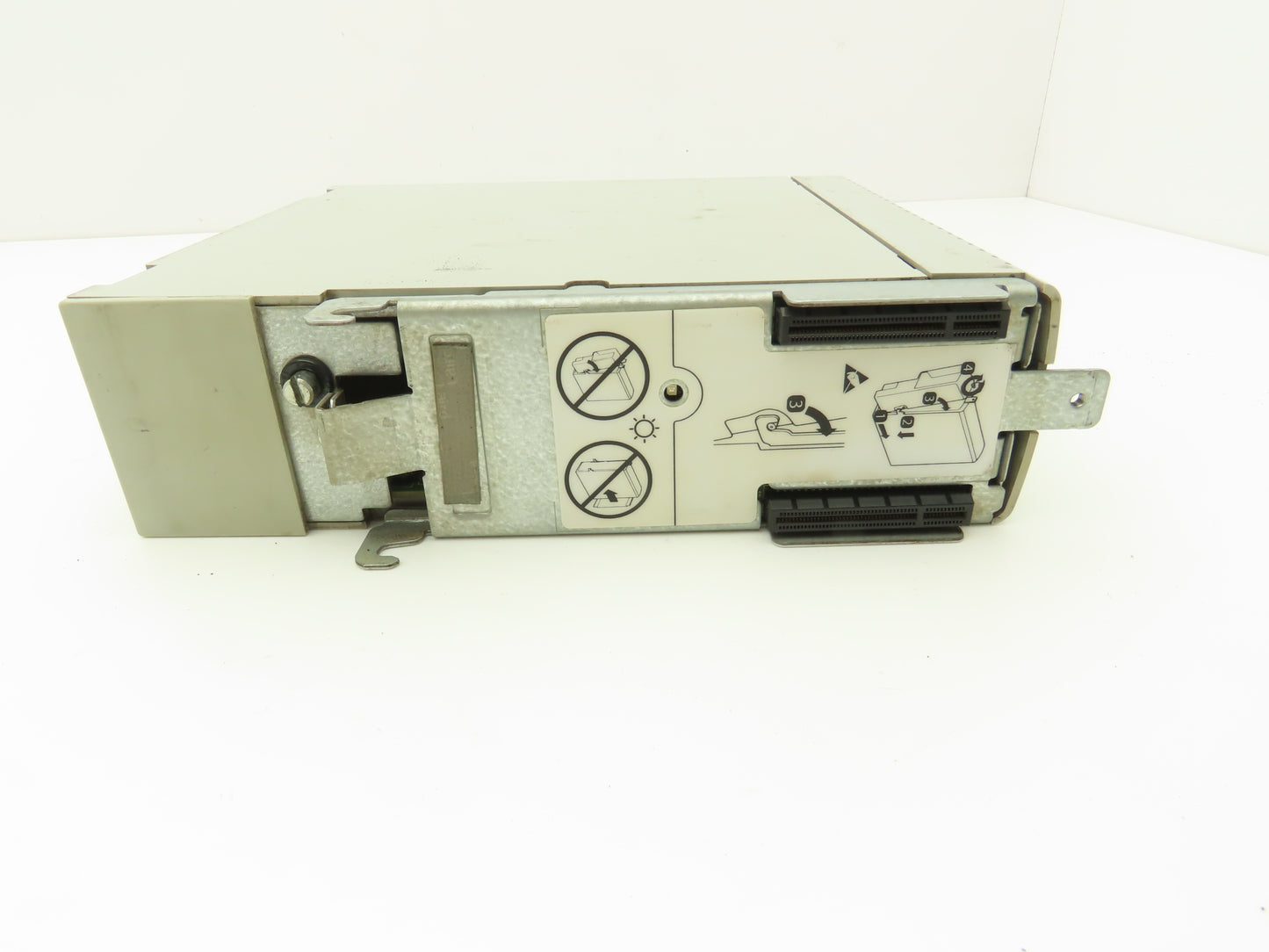 Allen Bradley 2094-BM01-M 9A Axis Power Module VFD 480V 3Ph 0-590Hz 21.6A READ