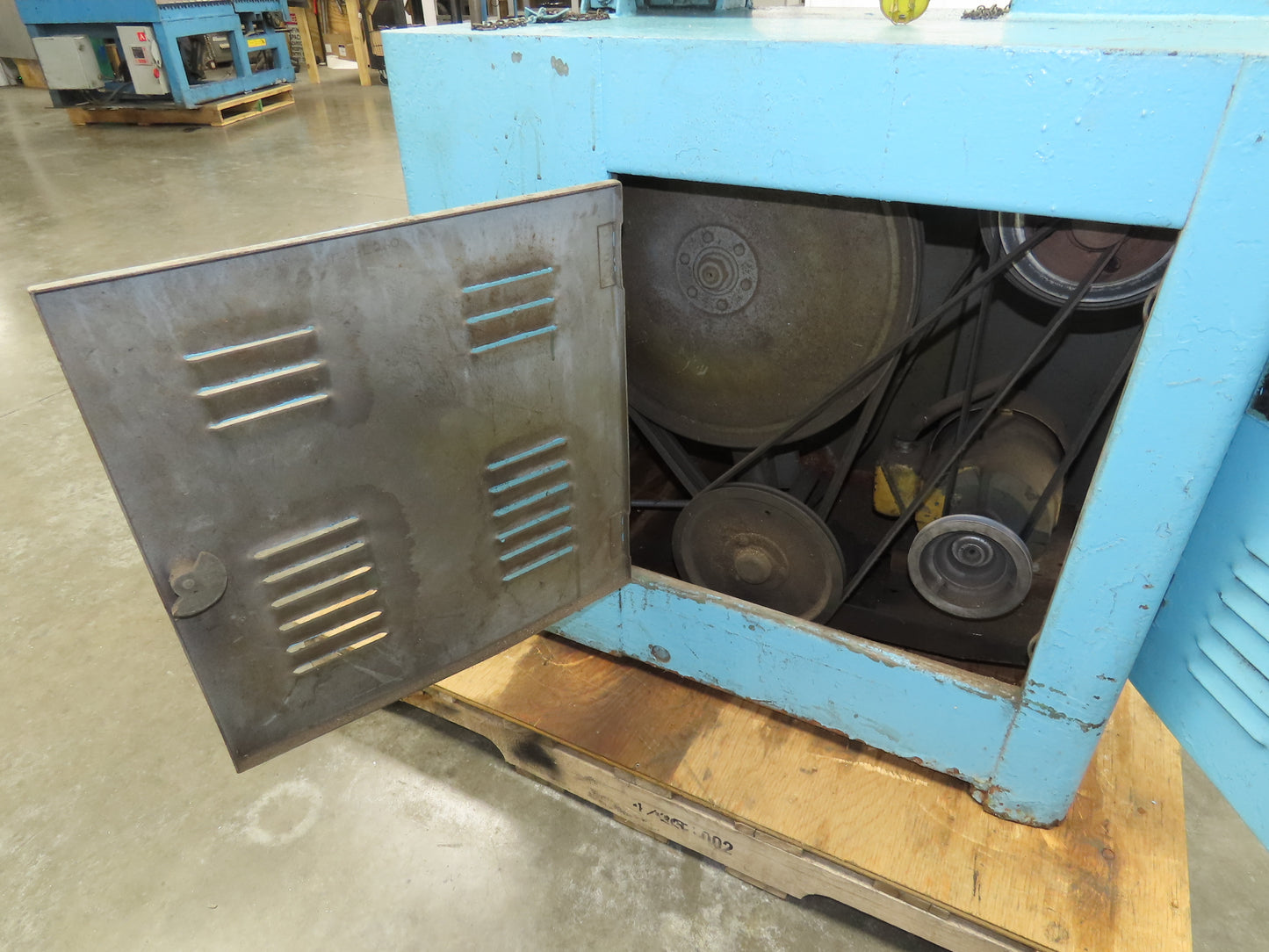 Grob Brothers NS18 Vertical Bandsaw 18" Throat 1Hp 230/460V 3Ph Metal Wood