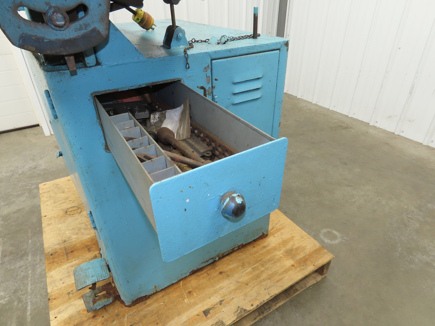 Grob Brothers NS18 Vertical Bandsaw 18" Throat 1Hp 230/460V 3Ph Metal Wood