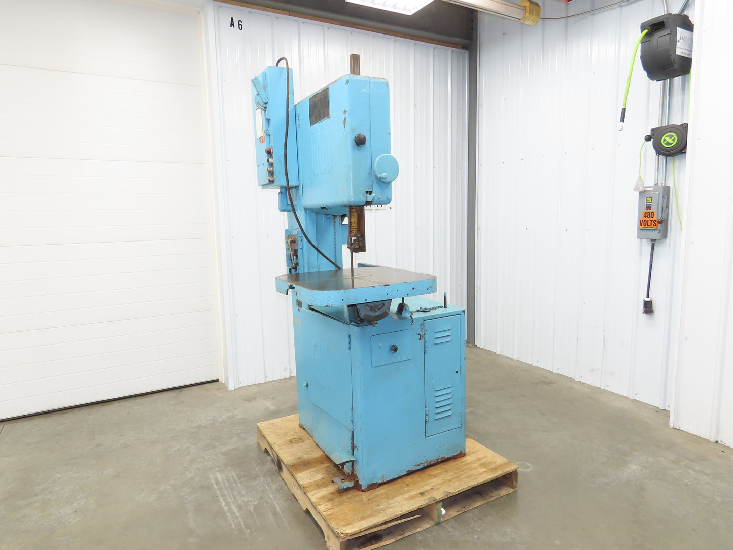 Grob Brothers NS18 Vertical Bandsaw 18" Throat 1Hp 230/460V 3Ph Metal Wood