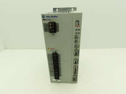 Allen Bradley 2098-DSD-075X-DN Ultra 3000i Servo Drive 240V 3Ph Ser B FW V1.36
