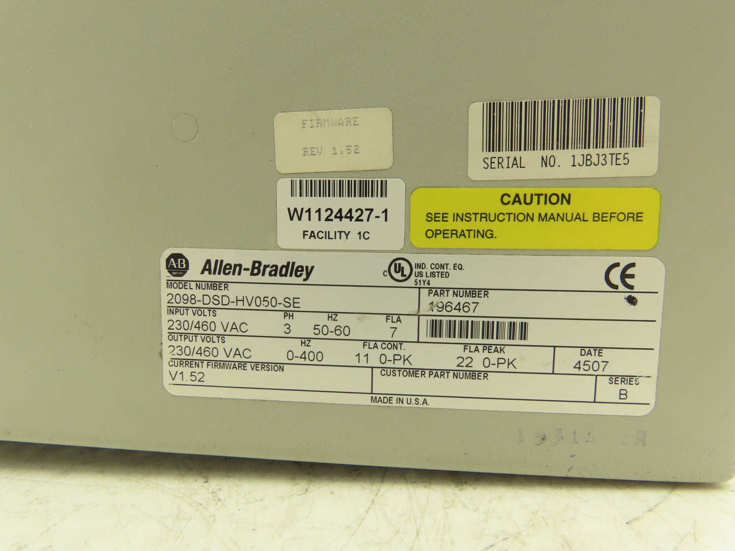 Allen Bradley 2098-DSD-HV050-SE Ultra3000 Servo Drive Module 460V 3Ph Ser B