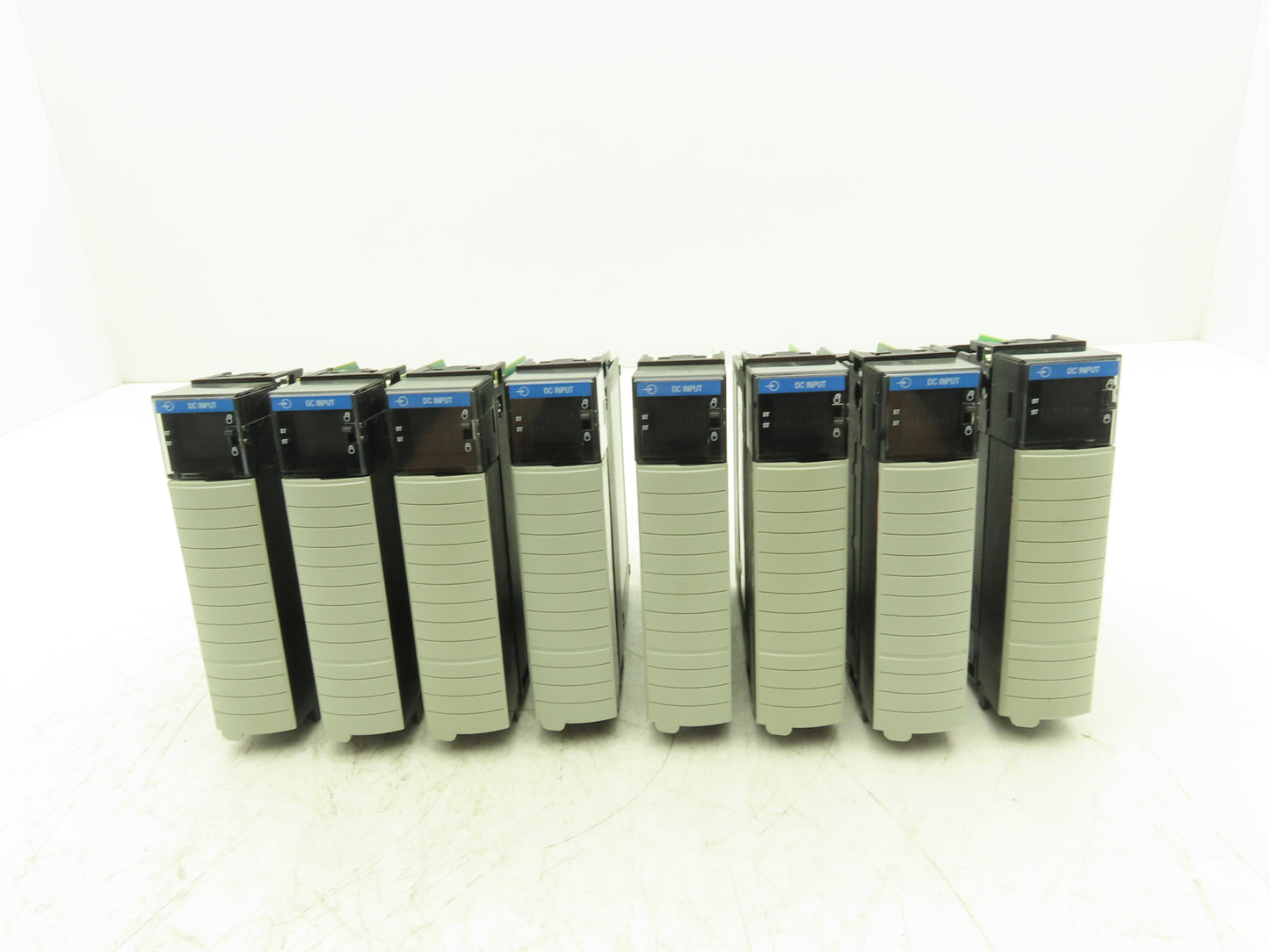 Allen Bradley 1756-IB16 A ControlLogix 16 Point DC Input Ser A FW 3.004 Lot of 8
