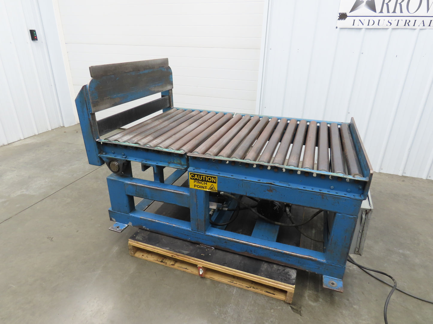 Hutco 36"x 60" Gravity Roller Conveyor Tipper Load Unloader 45° Tilt 2.5"Rollers