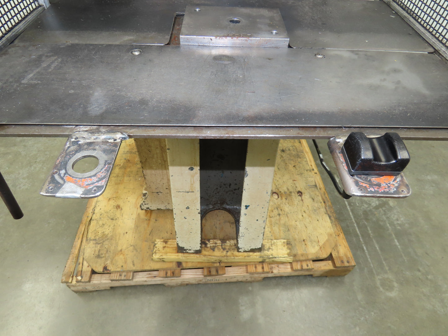 Greenerd Hydraulic Punch Press 6 Ton 14" Stroke 15Hp 230/460V Safety Curtain