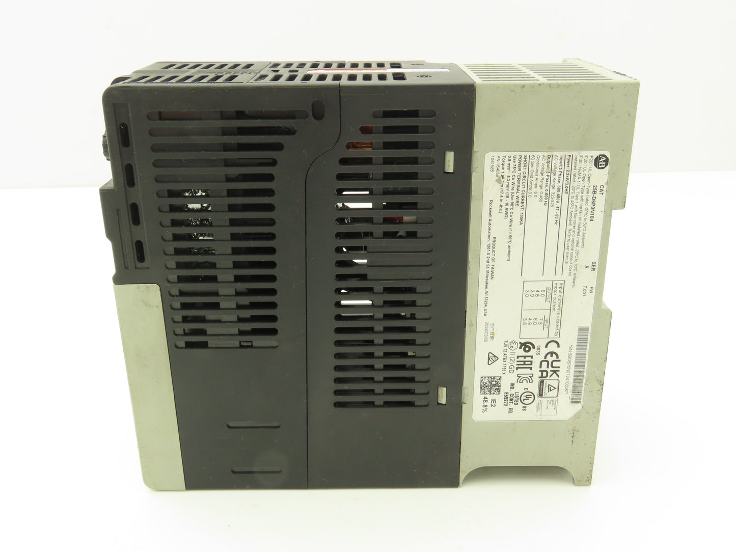 Allen Bradley 25B-D6P0N104 Powerflex 525 3Hp VFD AC Drive 480V 50/60Hz FW 7.001