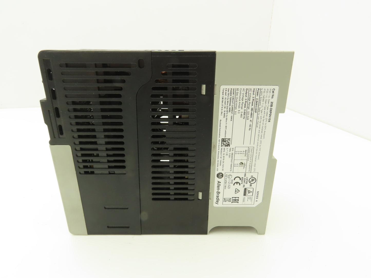 Allen Bradley 25B-D6P0N104 Powerflex 525 3Hp VFD AC Drive 480V 50/60Hz FRN 5.001