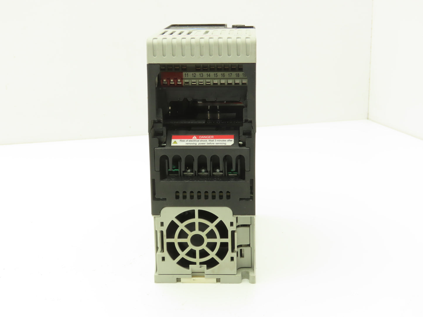 Allen Bradley 25B-D6P0N104 Powerflex 525 3Hp VFD AC Drive 480V 50/60Hz FRN 5.001