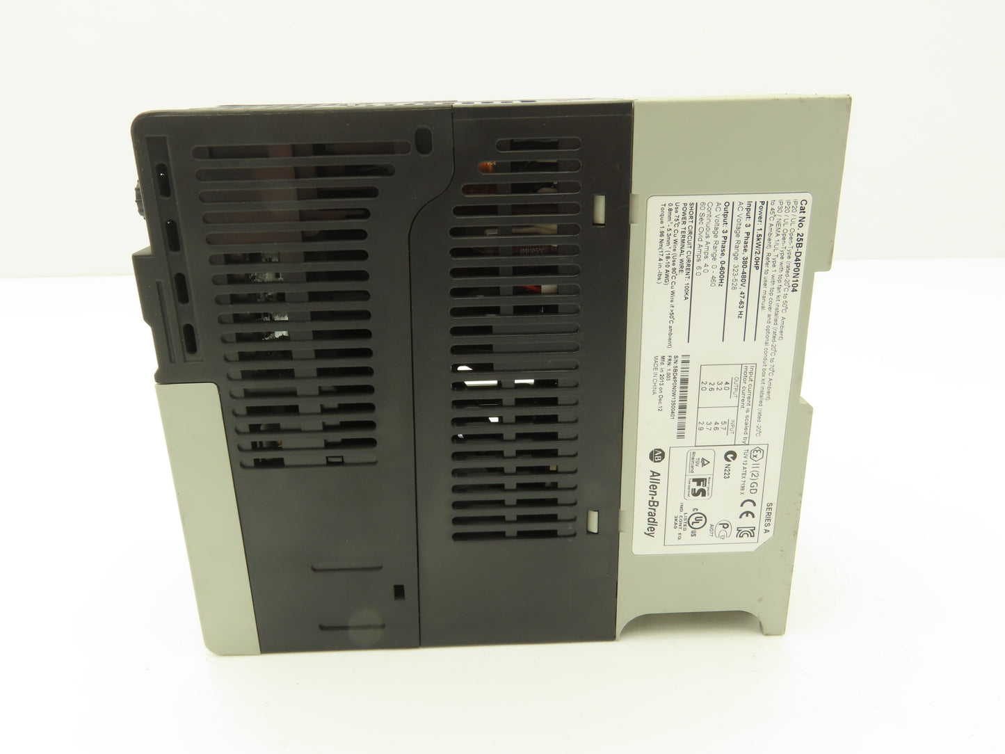 Allen Bradley 25B-D4P0N104 PowerFlex 525 AC Drive 1.5kW 2Hp 480V 3ph FRN 1.003