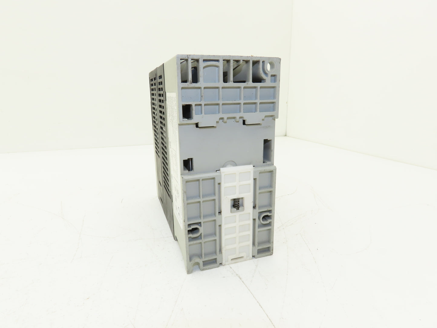 Allen Bradley 25B-D4P0N104 PowerFlex 525 AC Drive 1.5kW 2Hp 480V 3ph FRN 3.001