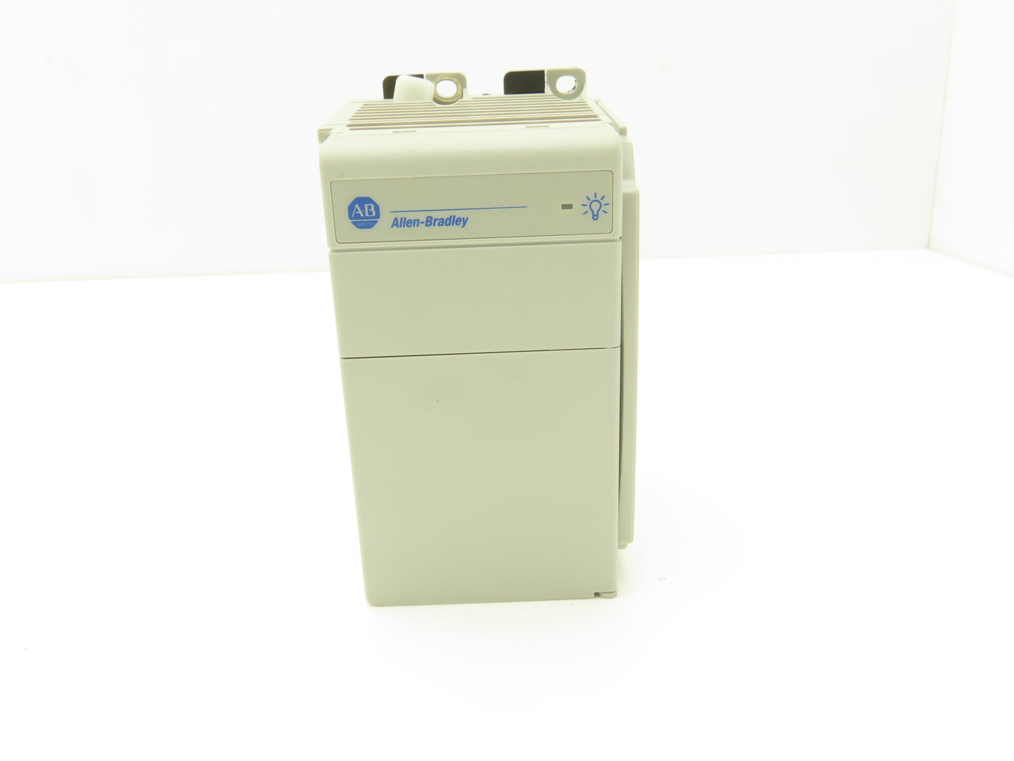 Allen Bradley 1769-PA4 Compact I/O PLC Power Supply Ser A Ver 10000392629/01