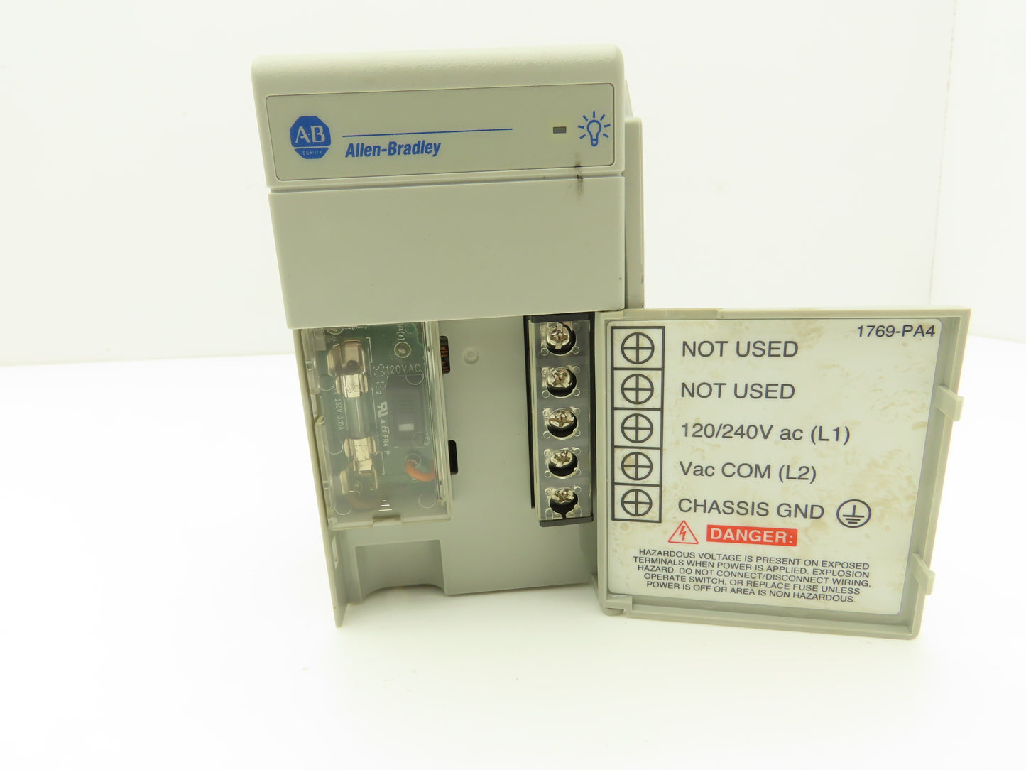 Allen Bradley 1769-PA4 Compact I/O PLC Power Supply Ser A Ver 10000392629/00