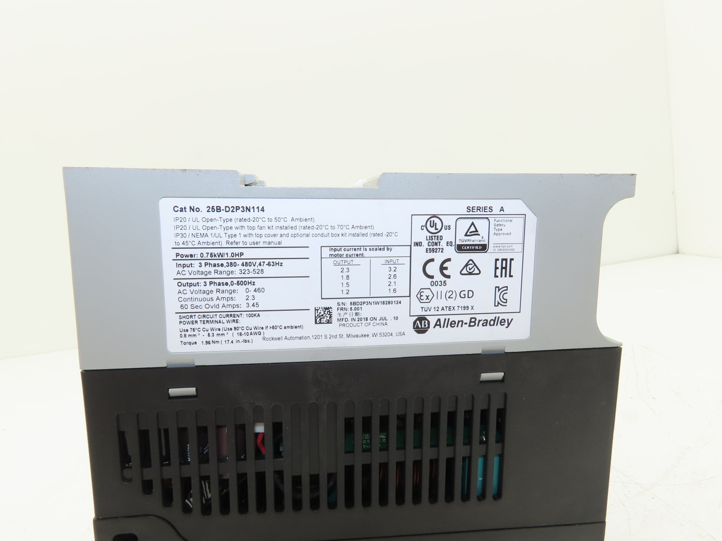 Allen Bradley 25B-D2P3N114 PowerFlex 525 VFD AC Drive 0.75Hp 480V 3Ph FRN 5.001