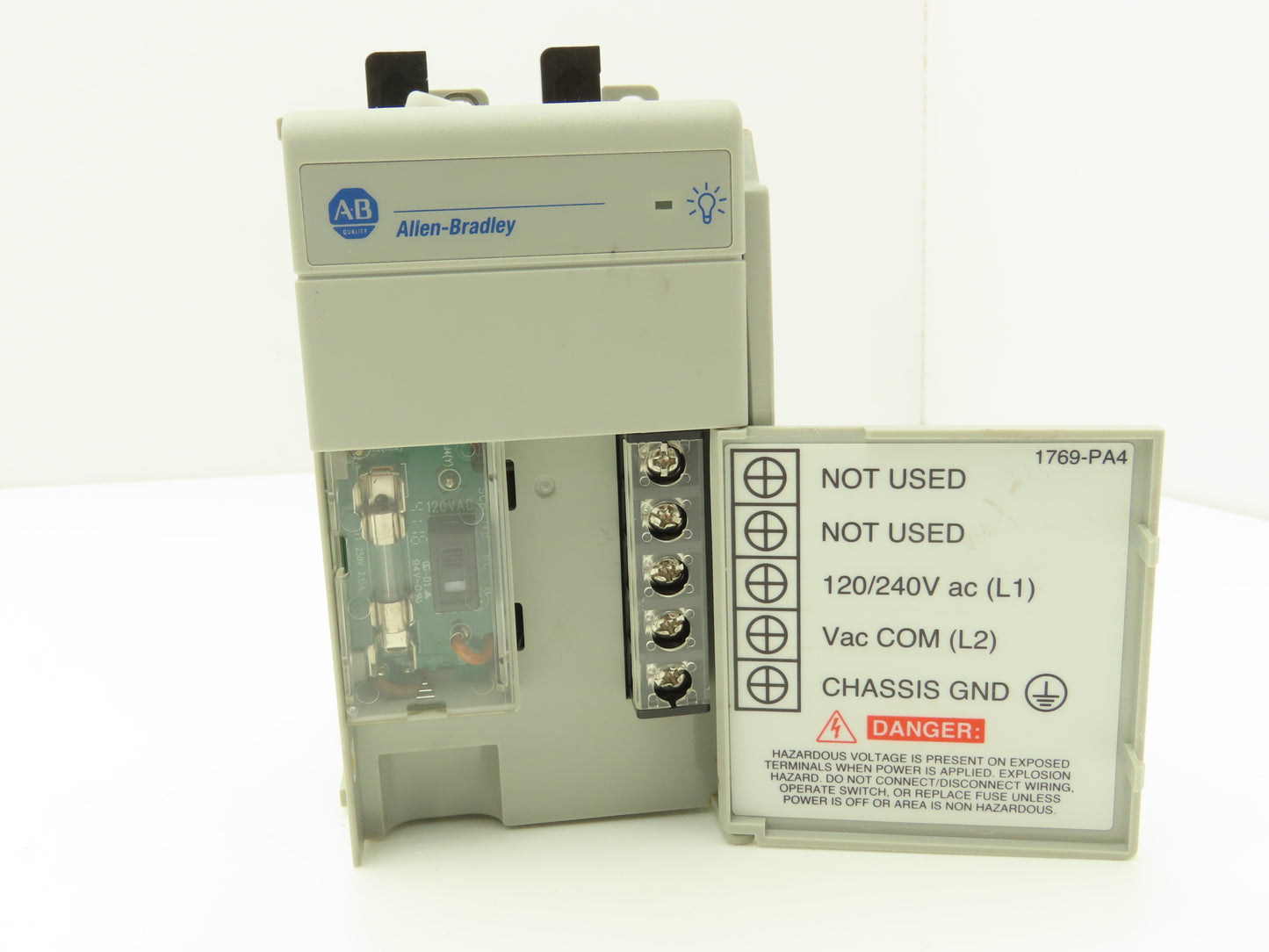 Allen Bradley 1769-PA4 Compact I/O PLC Power Supply Ser A Ver 10000392629/03