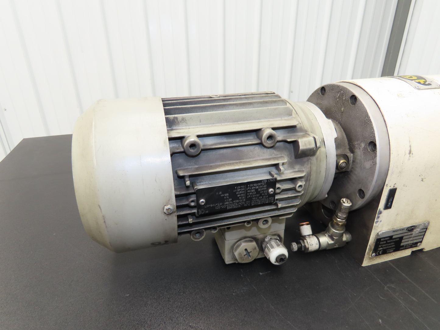 AGME RR-12UC Pneumatic Radial Riveter Head 12mm .63Kw 230/460V 3PH Motor