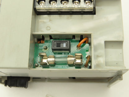 Allen Bradley 1769-PA4 Compact I/O PLC Power Supply Ser A Ver 10000392629/03