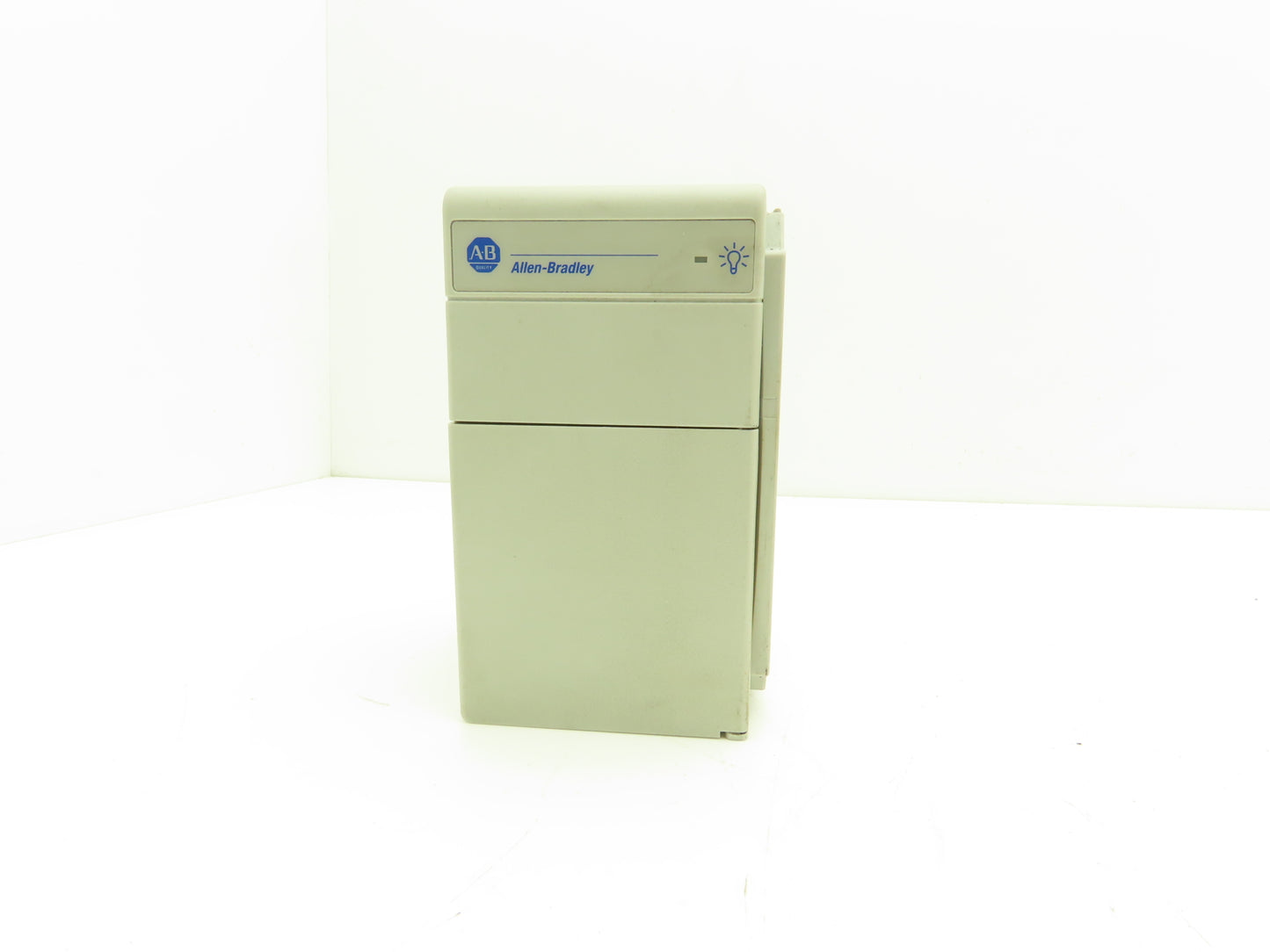 Allen Bradley 1769-PA2 Compact I/O PLC Power Supply Ser A Ver 10000853514/06