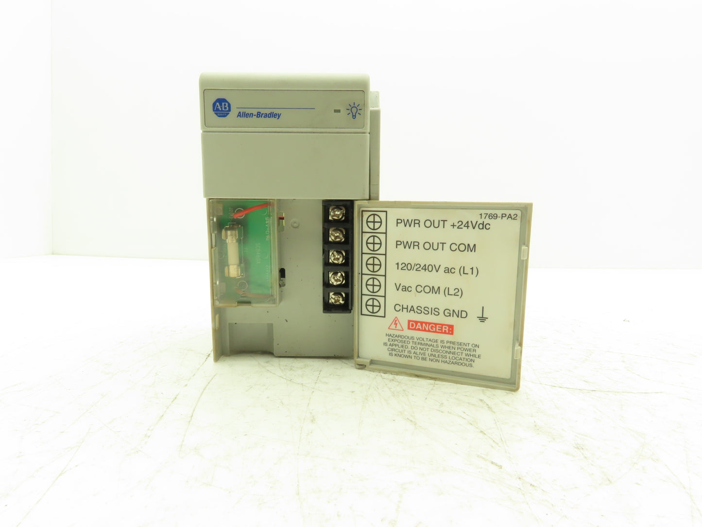 Allen Bradley 1769-PA2 Compact I/O PLC Power Supply Ser A Ver 10000853514/06