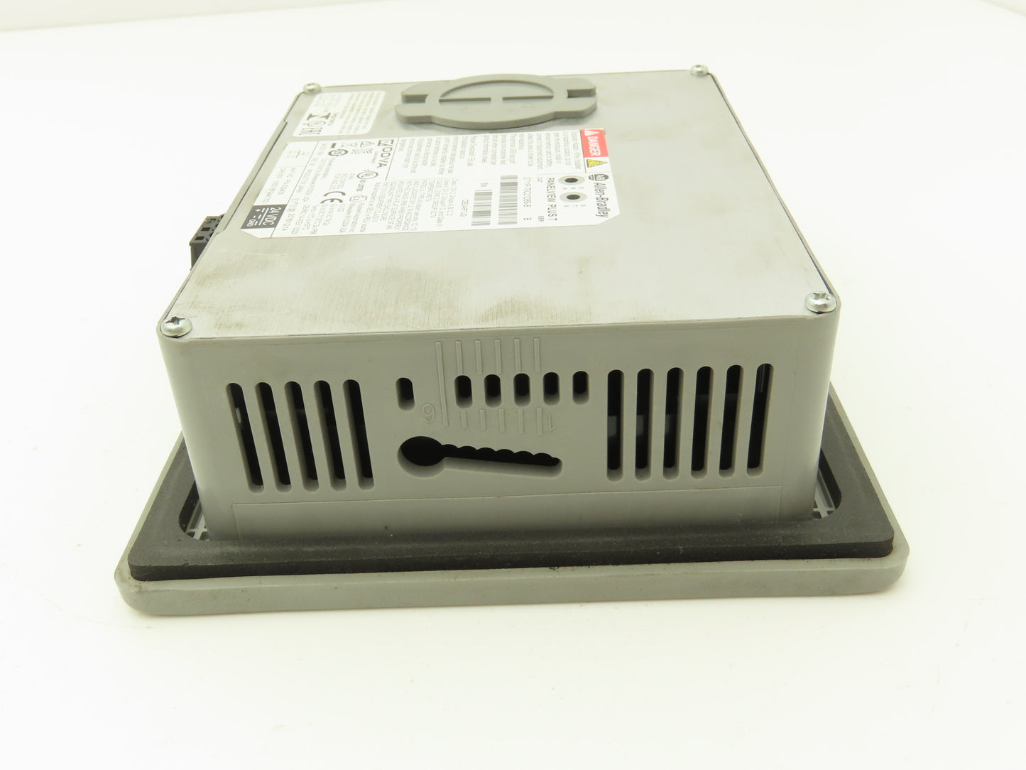 Allen Bradley 2711P-T6C21D8S-B PanelView Plus 7 Touch Screen Series B 24V