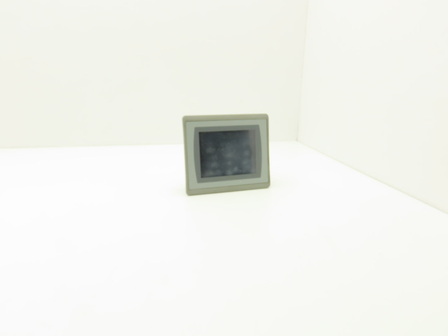 Allen Bradley 2711P-T6C21D8S-B PanelView Plus 7 Touch Screen Series B 24V