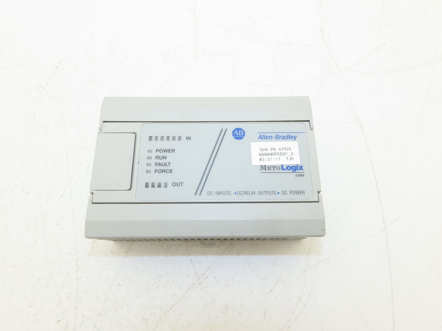 Allen Bradley 1761-L10BXB MicroLogix 1000 I/O Logic Controller 24VDC FW1.1 Ser F