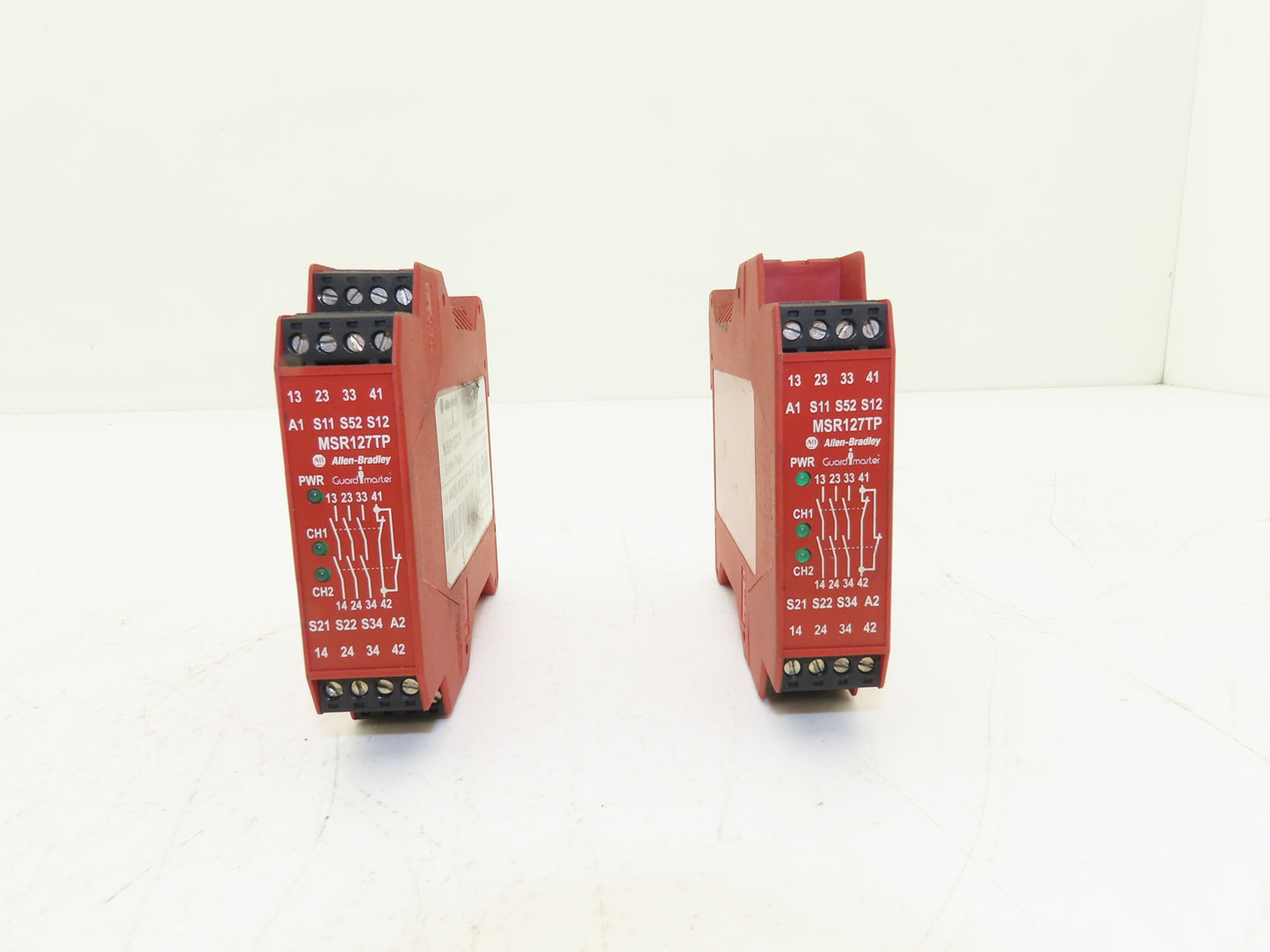 Allen Bradley MSR127TP 440R-N23132 Guardmaster Safety Relay Module 24V  Lot of 2