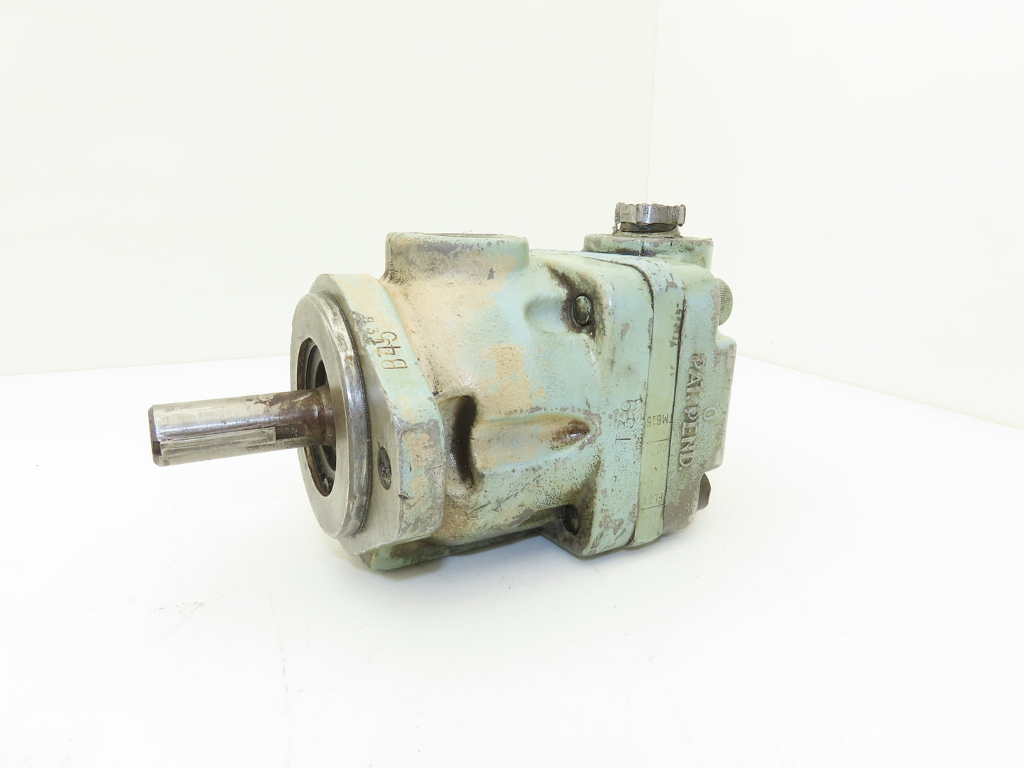 Denison TMB 005 21L2 Hydraulic Vane Pump 5gpm 2000psi 2-Bolt SAE-A 3/4" Shaft