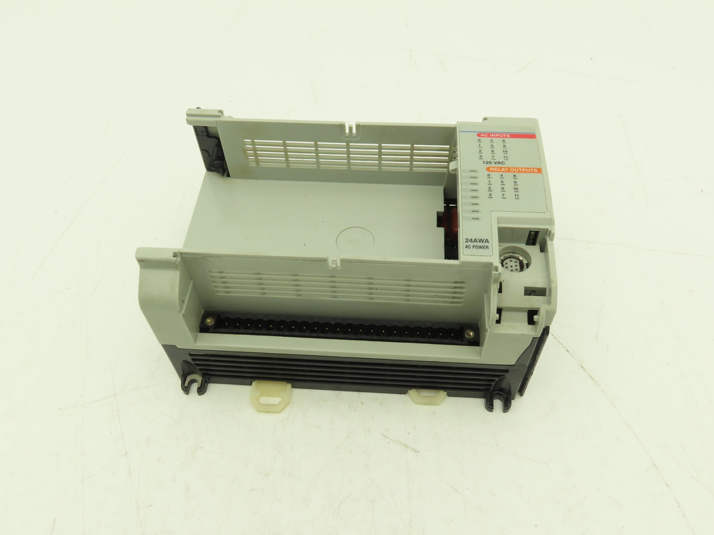 Allen Bradley 1764-24AWA MicroLogix 1500 Base Unit 24 Point Series B Rev A READ