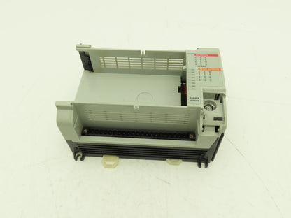 Allen Bradley 1764-24AWA MicroLogix 1500 Base Unit 24 Point Series B Rev A READ