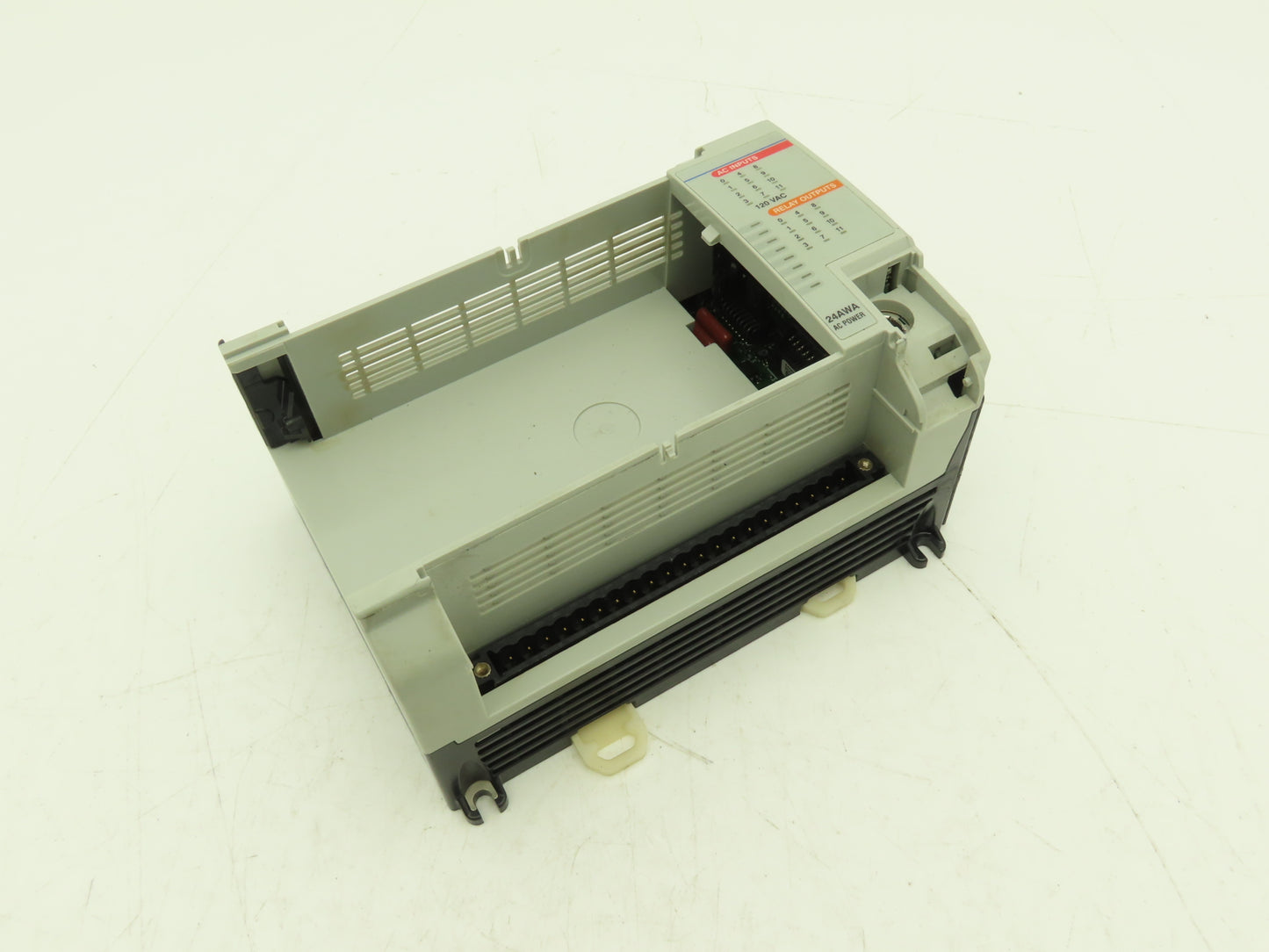 Allen Bradley 1764-24AWA MicroLogix 1500 Base Unit 24 Point Series B Rev A READ