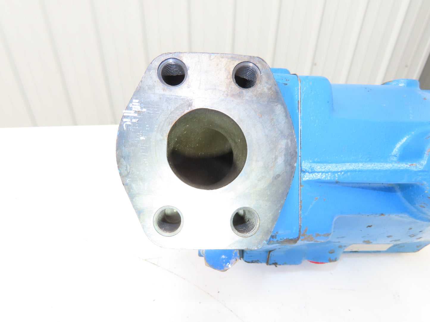 Vickers PVB29 RSFX 20 CM 11 Hydraulic Variable Piston Pump 29gpm 250-1500psi