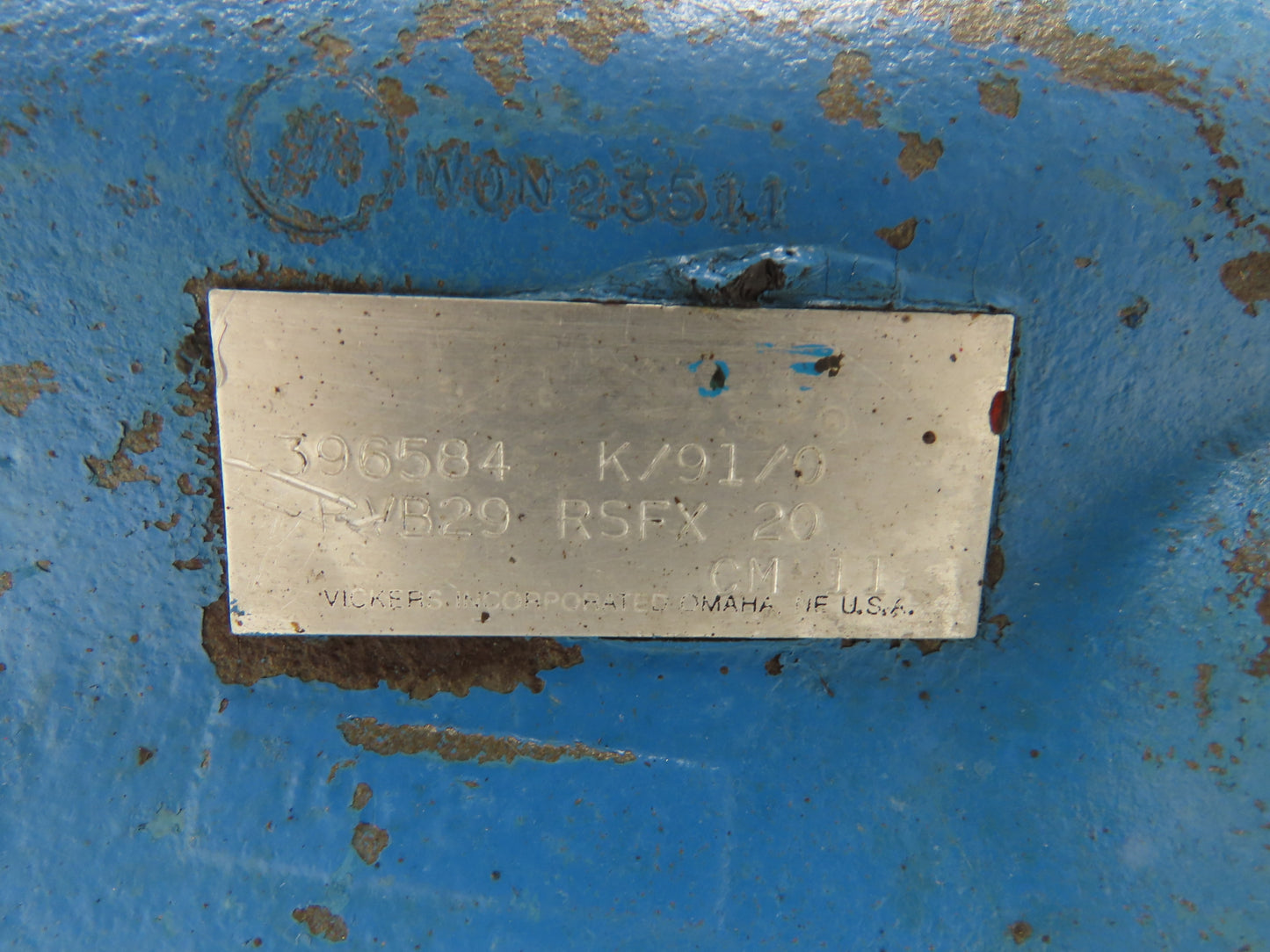 Vickers PVB29 RSFX 20 CM 11 Hydraulic Variable Piston Pump 29gpm 250-1500psi