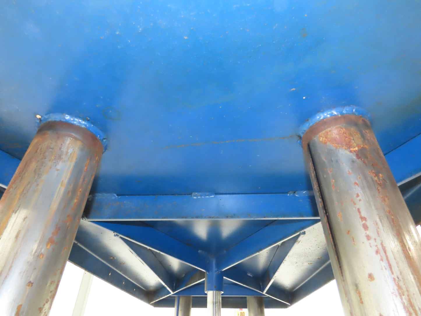 1000lbs Hydraulic Lift 4 Post Work Table Bench 71x31" Top 32-48" Lift 120V