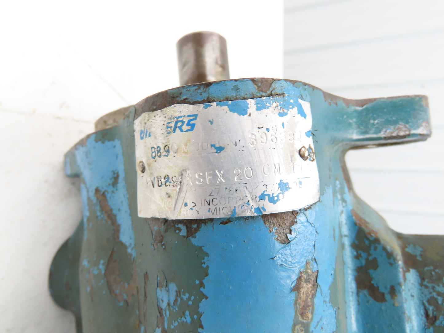 Vickers PVB29 RSFX 20 CM 11 Hydraulic Variable Piston Pump 29gpm 250-1500psi
