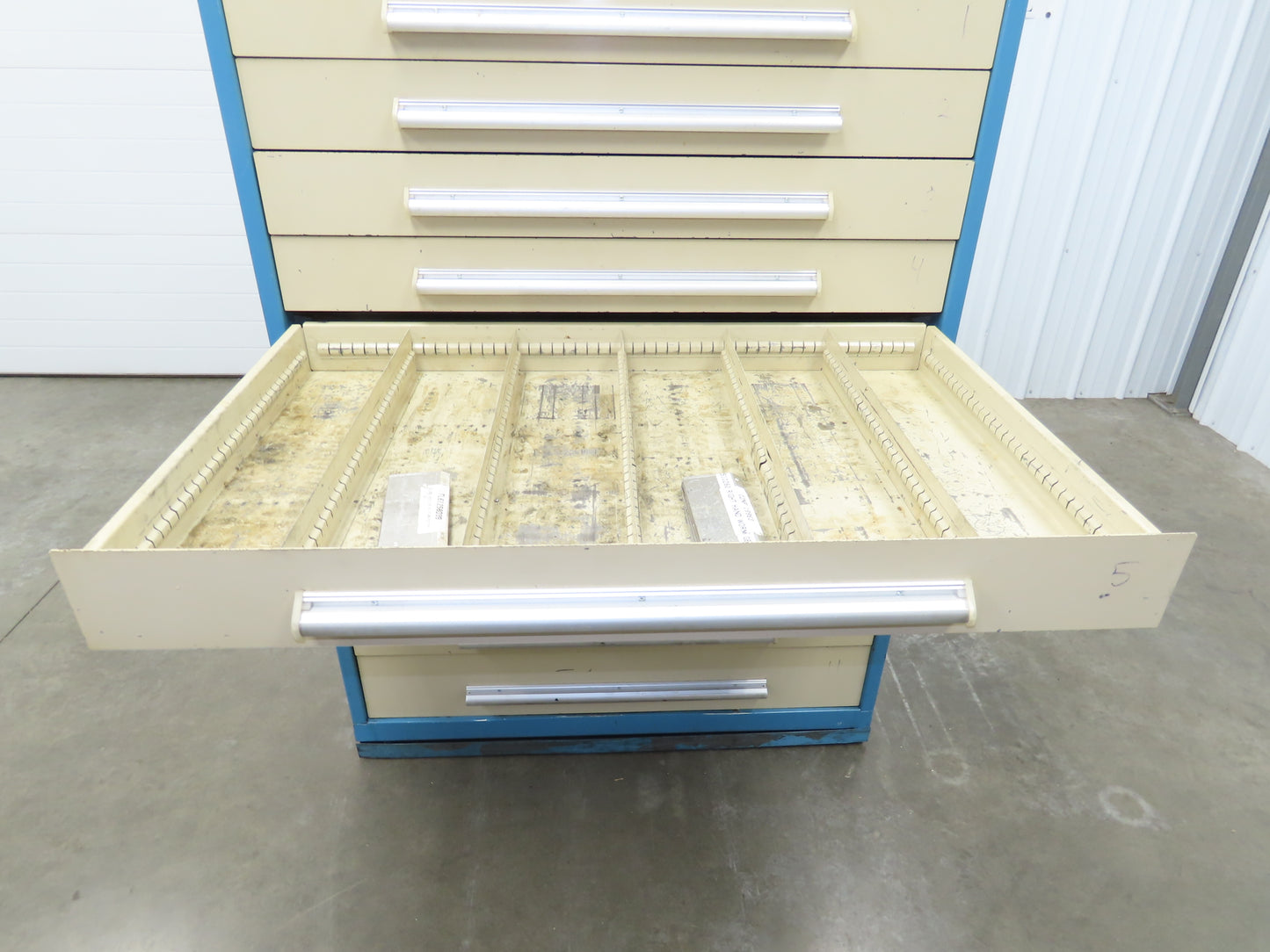 Nu-Era Modular Tool Storage Cabinet 11 Drawer 45x28x61" Vidmar Stanley