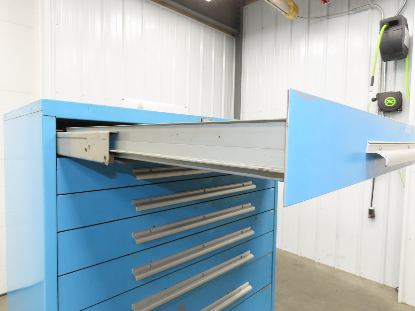 Nu-Era Modular Tool Storage Cabinet 10 Drawer 45x28x61" Stanley Vidmar Lista