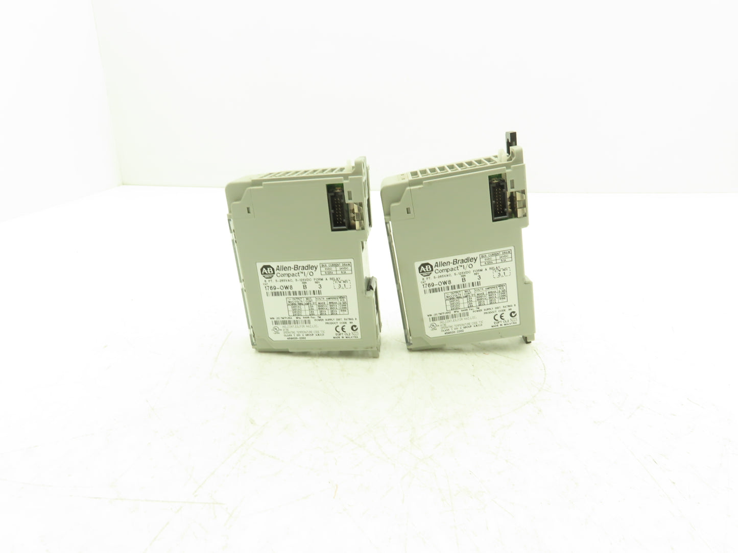 Allen Bradley 1769-OW8 8PT Compact I/O Modules Ser B Rev 3 F/W 3.1 Lot of 2