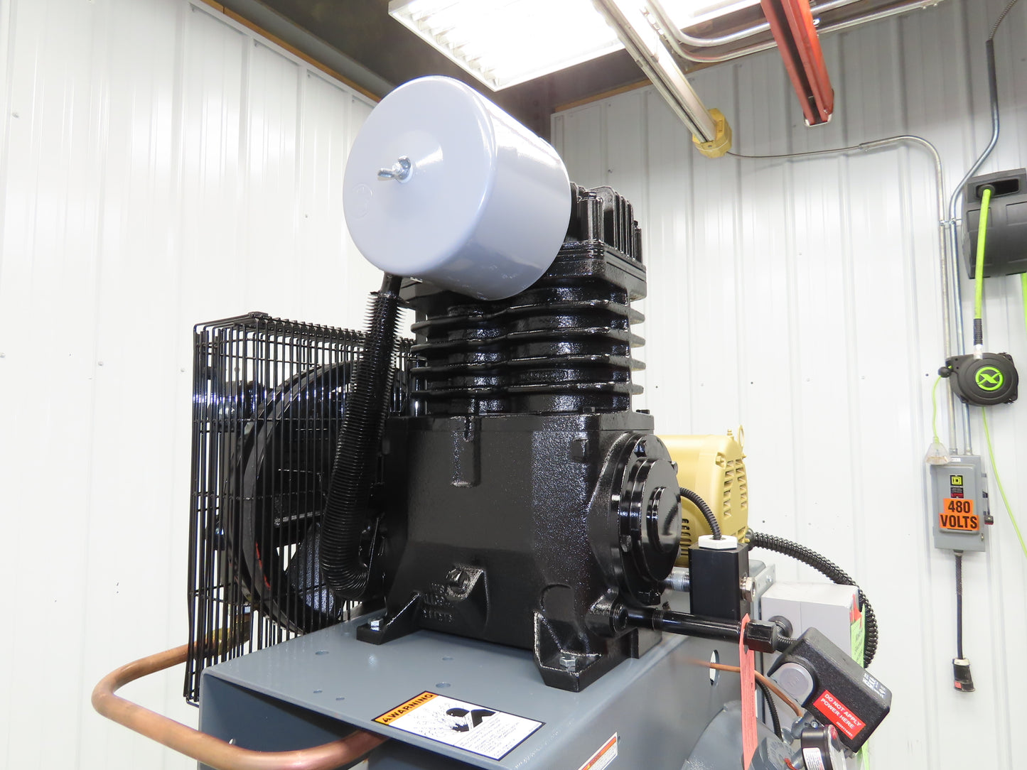Atlas Copco CR5 Reciprocating Air Compressor 17CFM 5HP 460V 3Ph 80 Gal