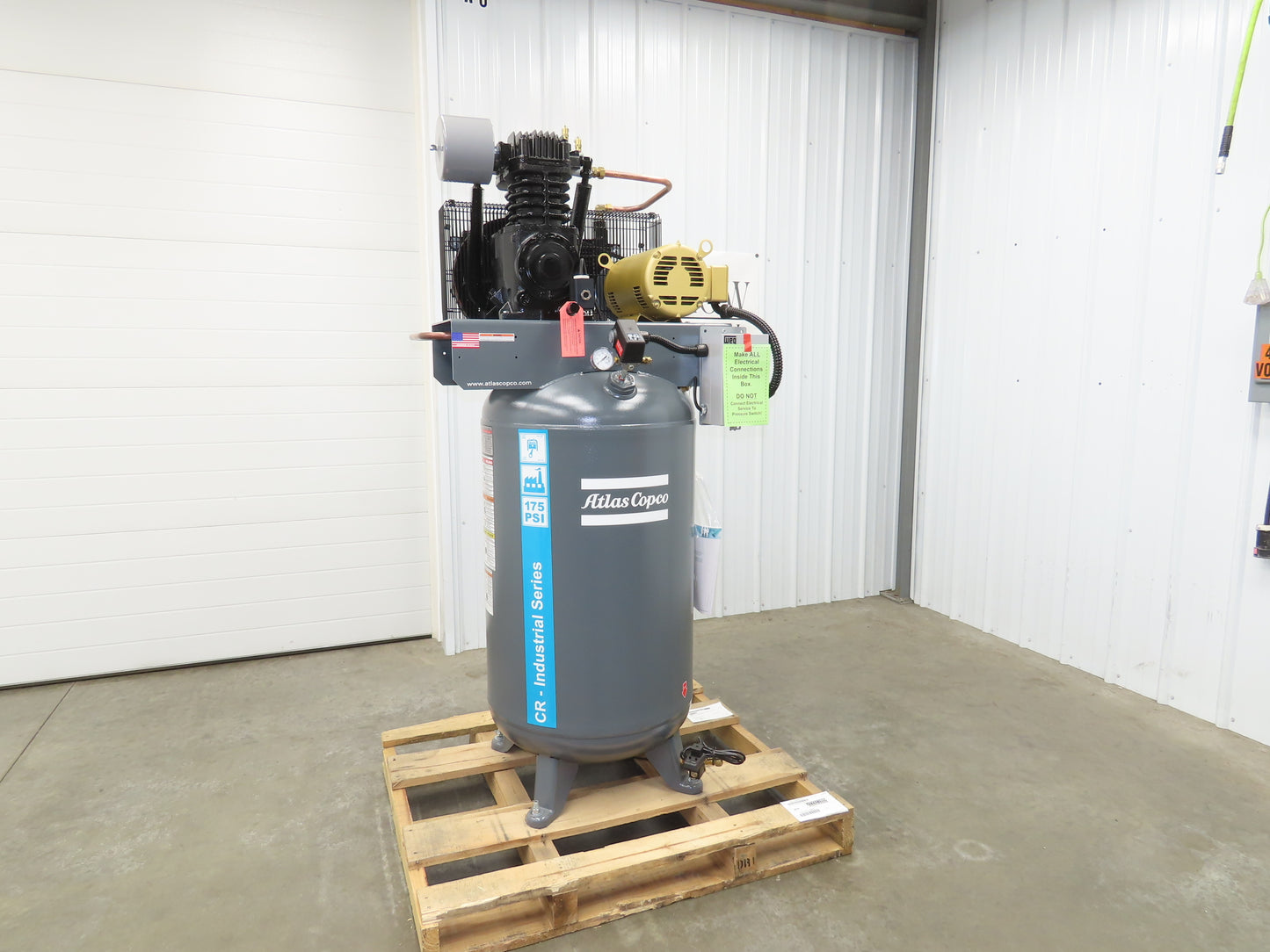 Atlas Copco CR5 Reciprocating Air Compressor 17CFM 5HP 460V 3Ph 80 Gal