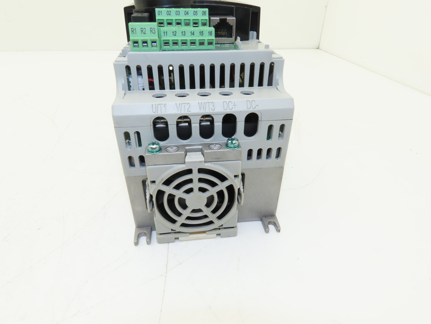 Allen Bradley 22F-V6P0N103 PowerFlex 4M AC Drive 1.1kW/1.5Hp Ser A FW 2.02