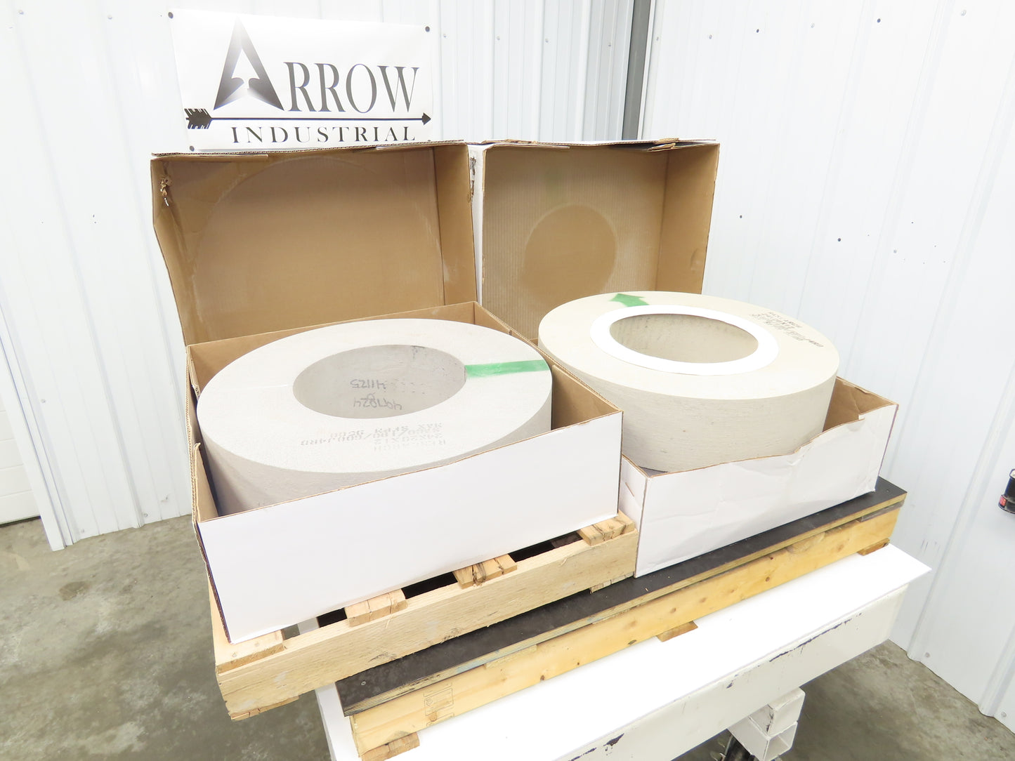 Research Abrasives 180/600J4RB Grinding Wheel 24x20x12" 180/600 Grit  Set of 3