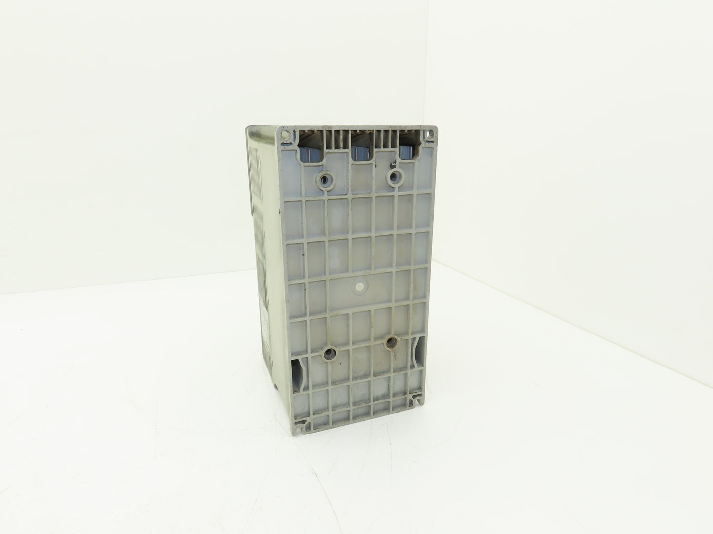 Allen Bradley 22B-D012N104 PowerFlex 40 AC Drive 460VAC 7.5HP 3PH Ser A FRN 6.01